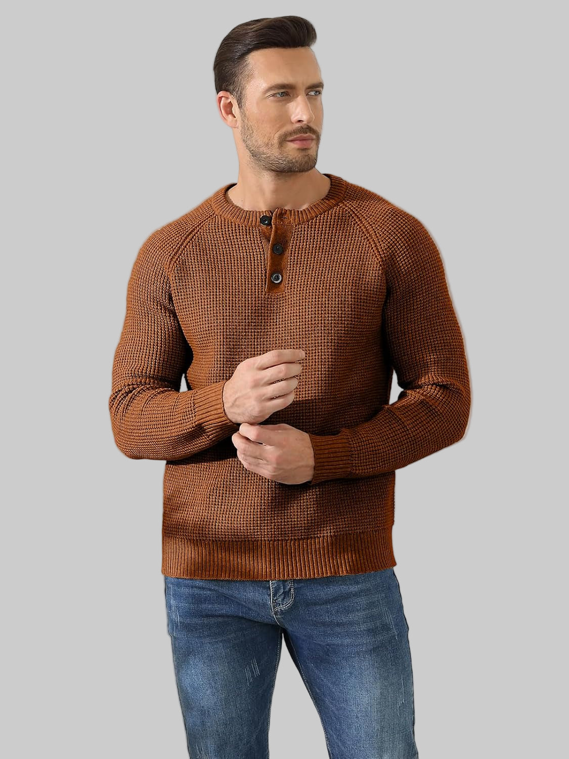 Men_s_Pullover_Sweater_With_a_Round_Neckline